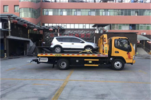 安义汽车紧急补胎换胎救援